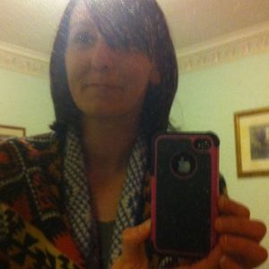 Meet your Posher, Kelly